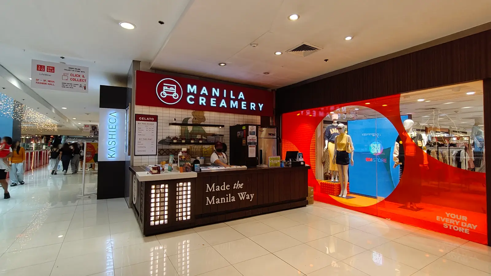 MANILA CREAMERY in SM Megamall